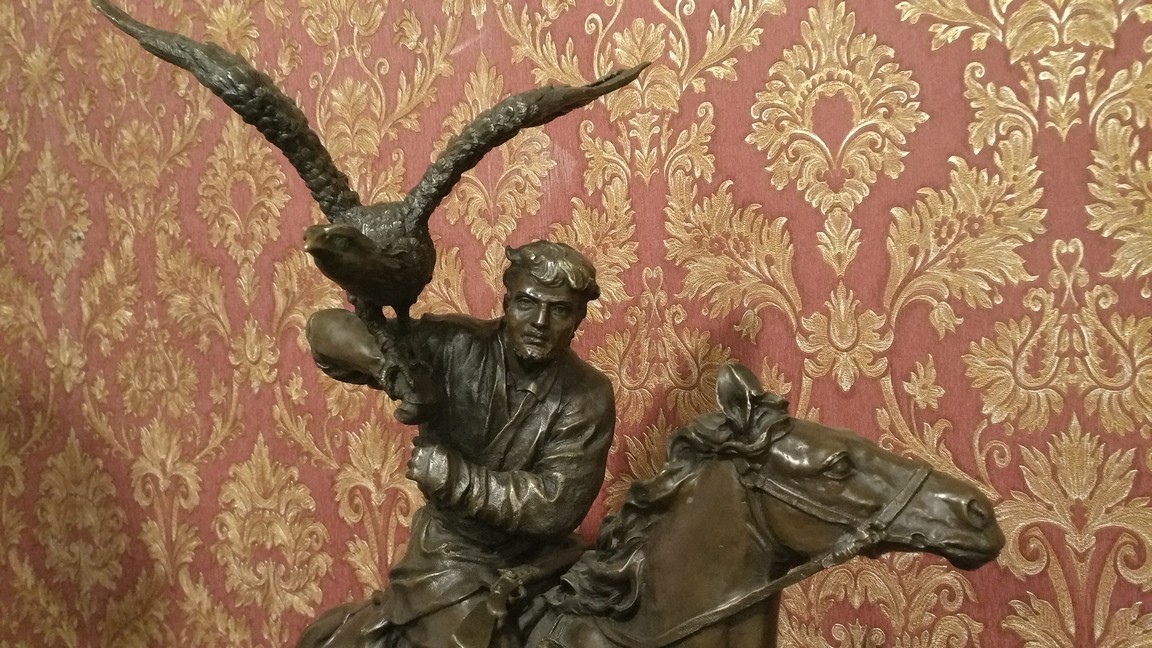 антиквариат, бронза,оригинальные подарки, подарки на день рождения,подарок мужчине, статуэтки бронза