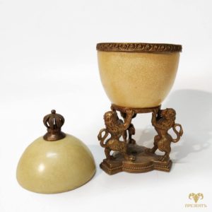 Шкатулка из бронзы и керамики. Конфетница Львы