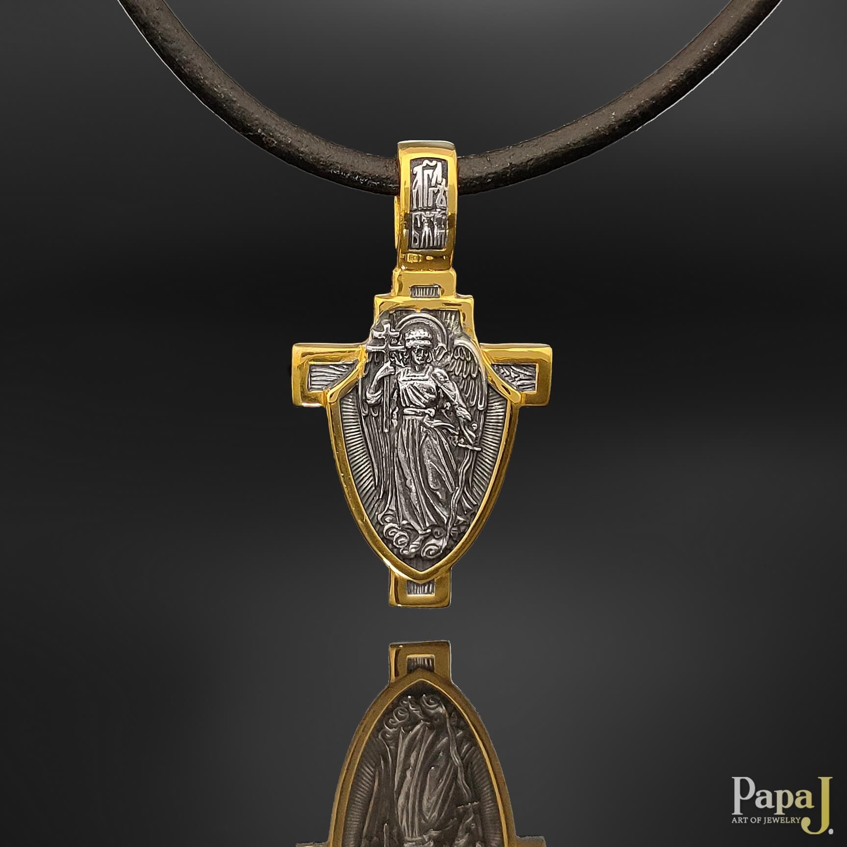 Серебряный православный крест с позолотой 999 пробы, плетеный орнамент, вид спереди